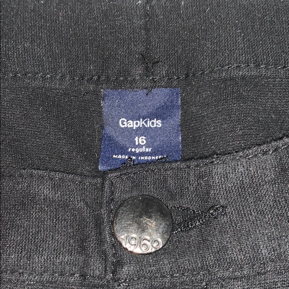 Black Gapkids soft stretchy jeans - Picture 2 of 4